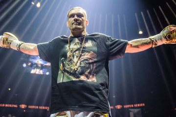 Usyk Beats Fury To Retain World Heavyweight Titles