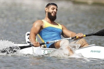 Tokyo Paralympics Canoeist Yemelianov Wins Gold