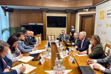 Ukraine Expects Three More Tranches Worth 4 5b From Imf This Year