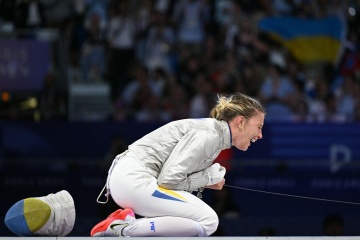 Ukraine A S Star Fencer Kharlan Auctions Off Olympic Saber Raising Uah 10m For Army