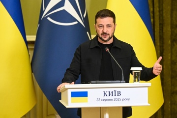 Zelensky On Security Guarantees For Russia I Don T Know Who Is Threatening Them