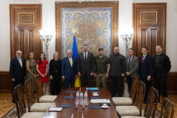 Umerov Yermak Discuss Security Guarantees For Ukraine With Kellogg