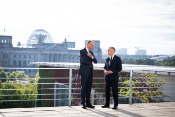 Merz Carney Discuss Security Guarantees For Ukraine