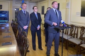 Only Trump Can Force Russia To Sit Down At Negotiating Table A Yermak