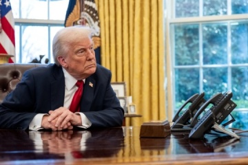 Trump Holds Phone Conversation With Putin Ahead Of Meeting With Zelensky