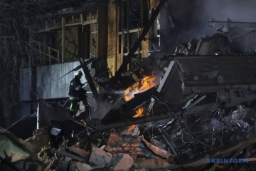 Child S Body Found Under Rubble Of Destroyed Building In Kharkiv